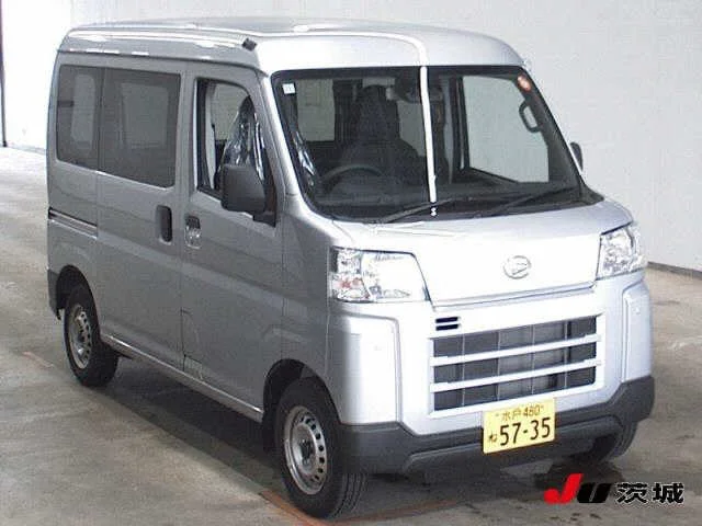 Daihatsu Hijet Cargo S700V 2025